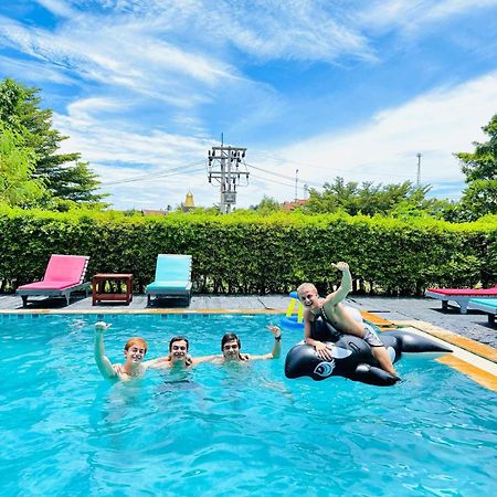 Chill Inn Samui Hostel And Restaurant Koh Samui Exteriör bild